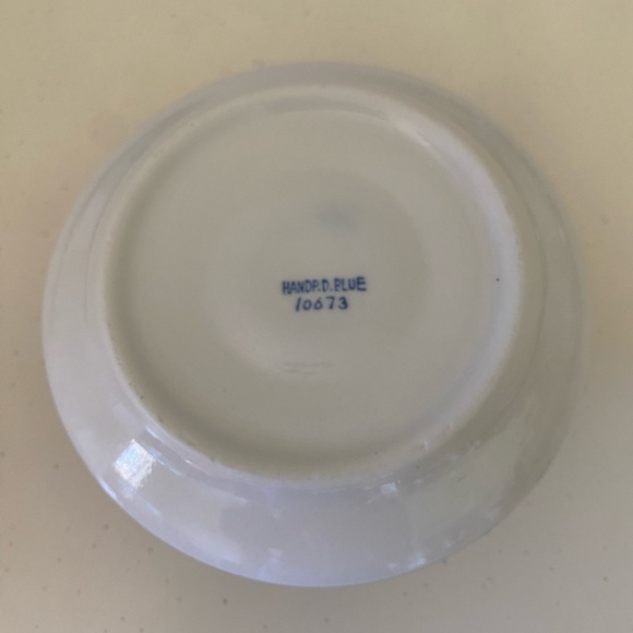 Delft Floral Blue and White Teacup and Saucer Set - Picture 6 of 10